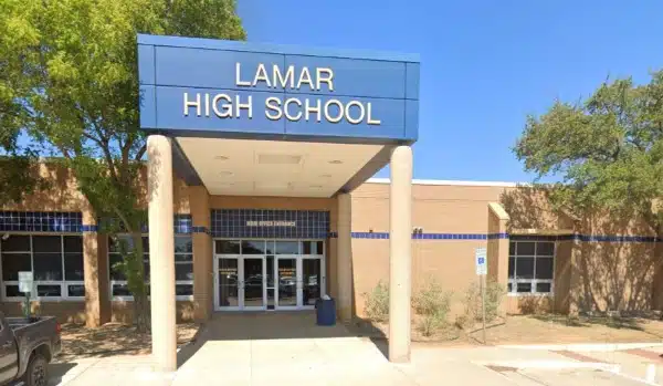 Arlington, TX - One Dead, One Injured in Shooting at Lamar High School