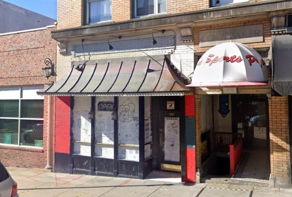 Baby Squirrel Saloon