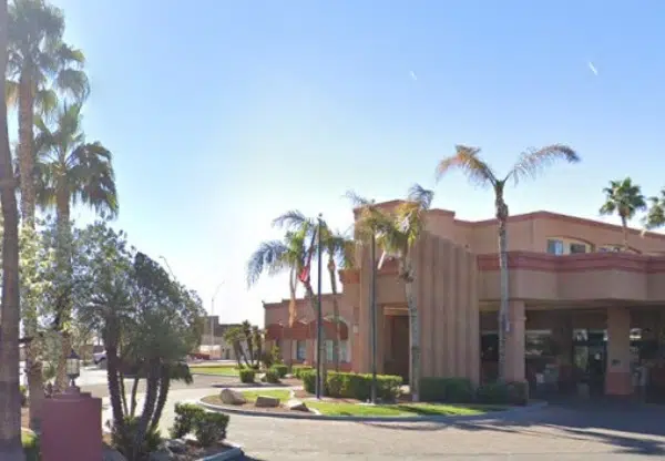 Casa Grande, AZ - Shooting at Radisson Hotel Leaves One Victim Dead