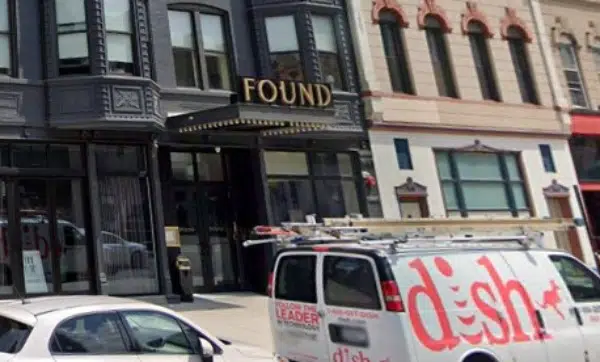 Chicago, IL - Victim Stabbed by Hotel Employee at FOUND Hotel in River North