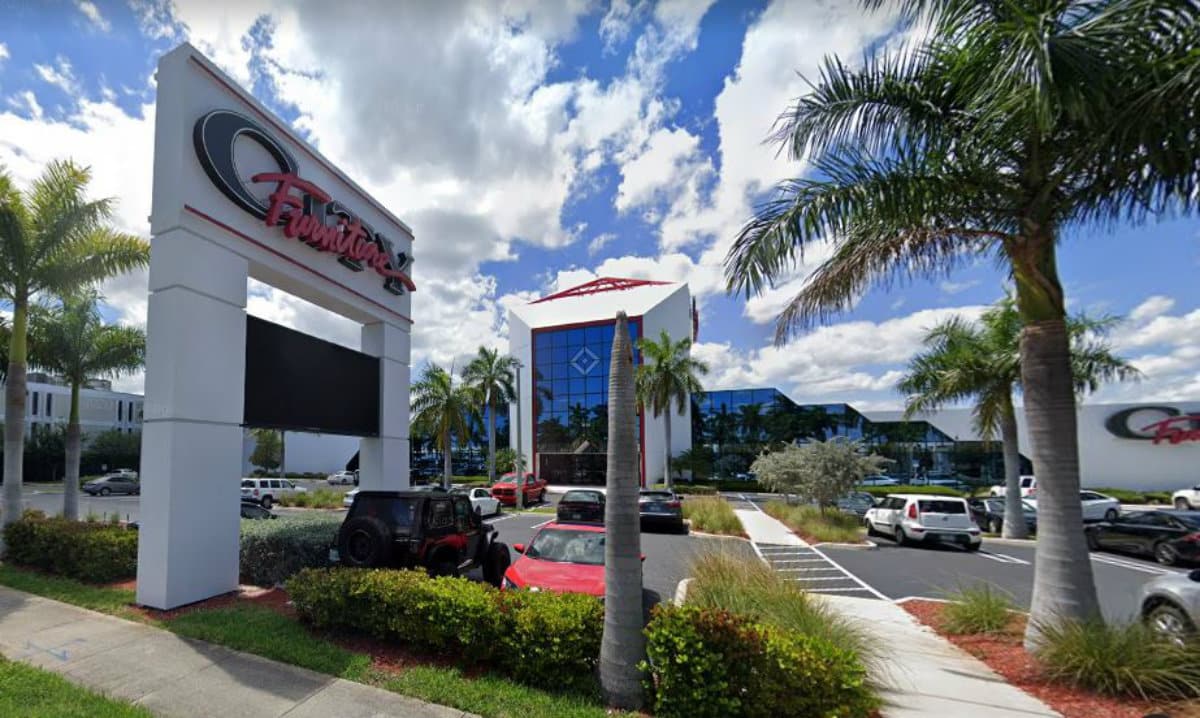 City Furniture in West Palm Beach