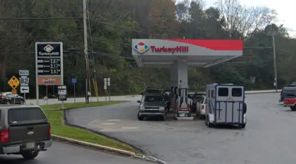 Coatesville, PA - A Police Officer Was Injured in a Stabbing at a Turkey Hill Mini Market