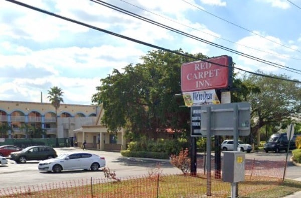 Dania Beach, FL - One Man Dead After Being Stabbed at a Red Carpet Inn
