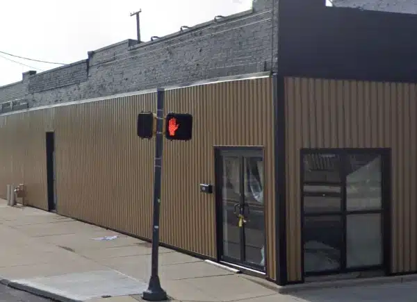 Fort Wayne, IN - Woman Shot at Downtown Bar Hookah Lounge
