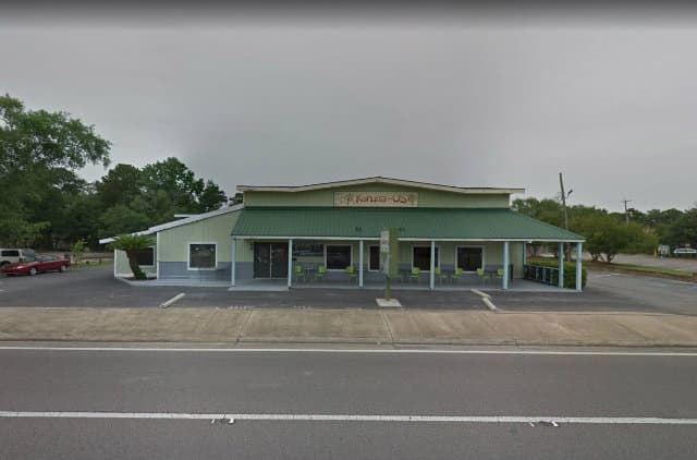 Kahuna's Bar and Grill