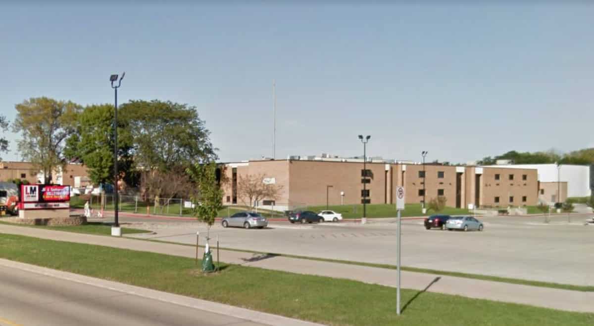 Linn-Mar High School