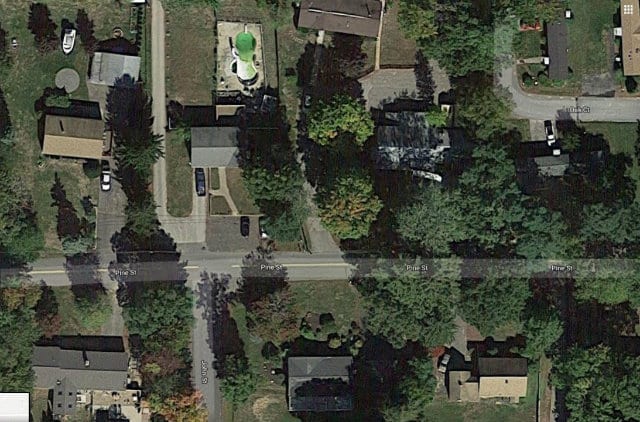 Pine Street in Seabrook