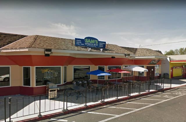 Sam's Sports Bar in Kent, Washington