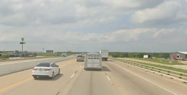 Waco, TX - Woman Killed in Semi Truck Accident on I-35