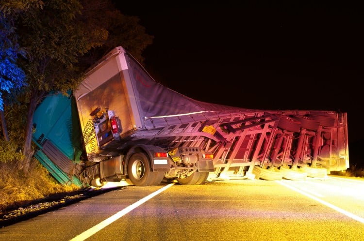 When To Hire A Truck Accident Lawyer