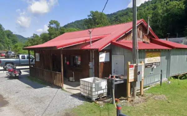 Whitesville, WV - Kevin Dickens Arrested for Fatally Shooting One Man After a Fight at Terry’s Café