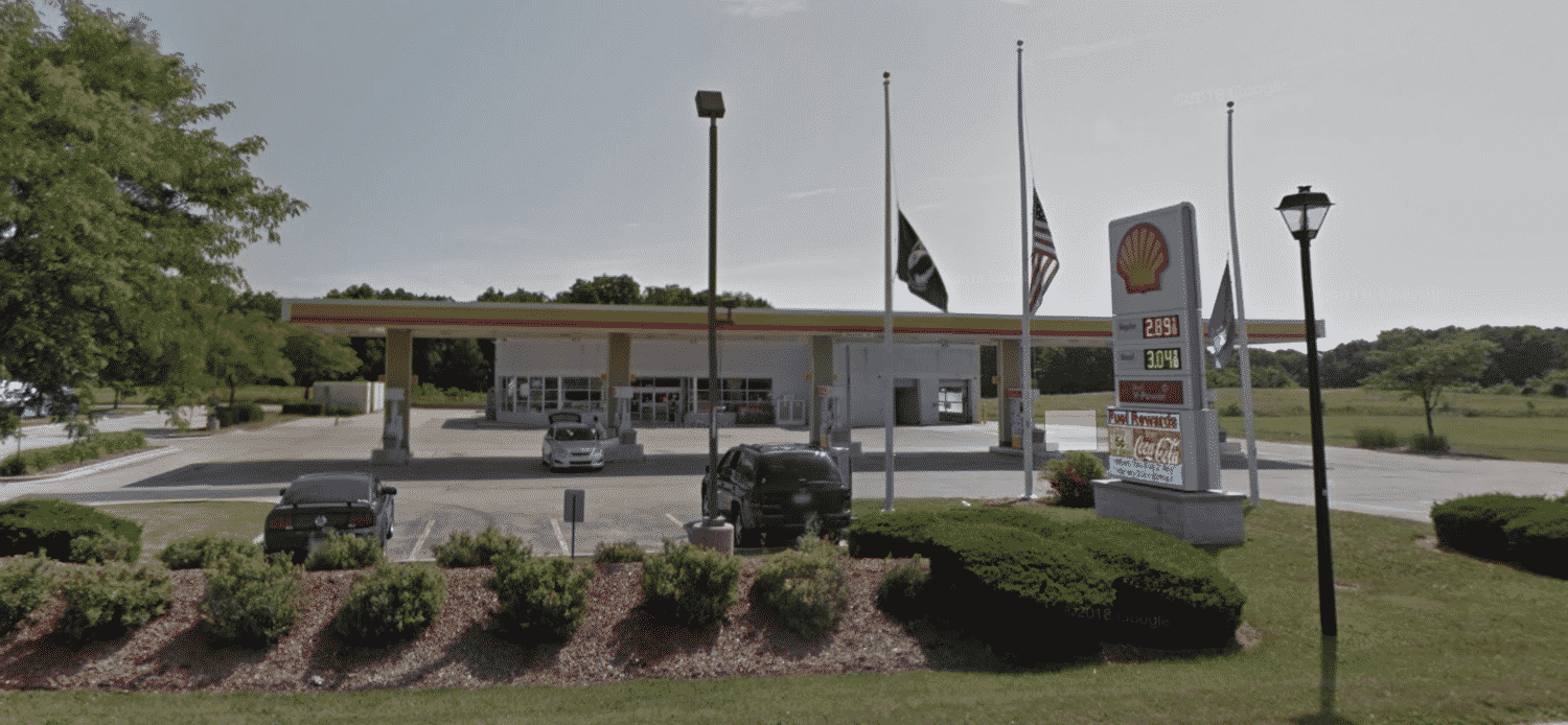 North Star Shell Gas Station in Mukwonago, WI